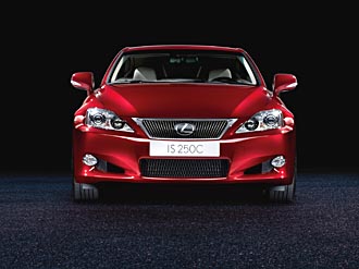 BILD-FROSSERI: Lexus IS 250C - 30 stora bilder!