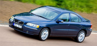 Volvo S60 försenas, S40 blir kvar