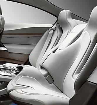 PREMIÄR: Volvo S60 Concept - snål, grön och vild!