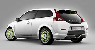 SENASTE: Volvo visar plug-in hybrid med 10 mils räckvidd!