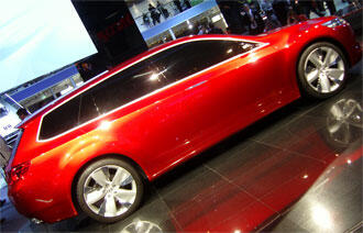 FRANKFURT: Tjuvtitt på nya Accord