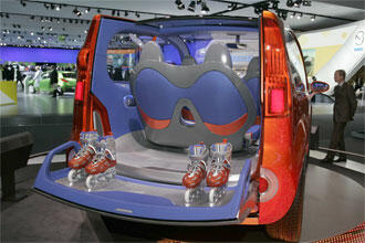 Nya Renault Kangoo blir två bilar