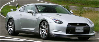 FLER BILDER: Nissan GT-R