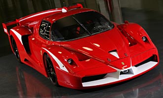 PREMIÄR: Ferrari FXX Evoluzione