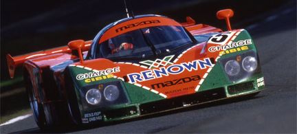 TV-doktor kör Mazdas segerbil på Le Mans