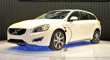V60 Plugin Hybrid testas - och Volvo går plus