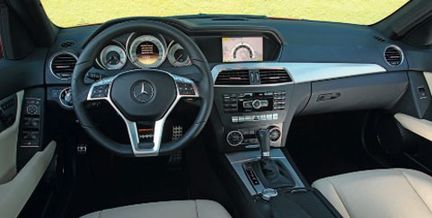 Nya Mercedes C-klass - mer än 2.000 nyheter