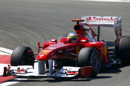 F1: Sebastian Vettel vinner när Ferrari överraskar