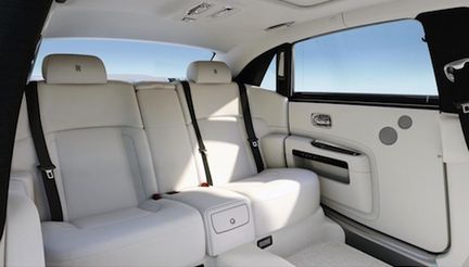 Rolls-Royce Ghost - långversion i Shanghai