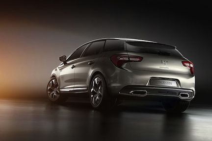 Nya Citroën DS5: Crossover med hybriddrift