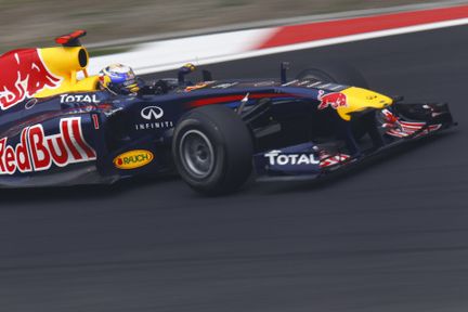 F1: Sebastian Vettel utklassar alla i kvalet