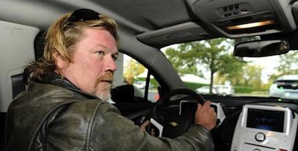 Journalist sa upp sig efter ändrad provkörning