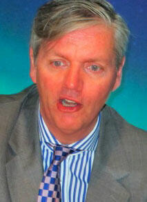 Muller: "Finns det ingen grävande journalist!"