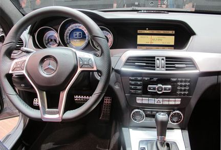 Mercedes är helt matt