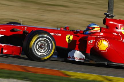 F1: Mercedes och Red Bull snabbast hittills