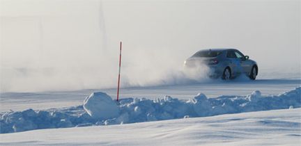 Saab: Känner på 9-4X och den nya miljöbilen