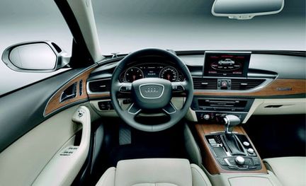 Audi A6: Fem motorer + hybrid