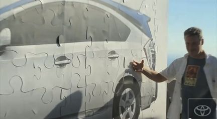 Toyota pusslar fram en stor Prius
