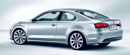 Volkswagen: Ny sedan kommer till våren