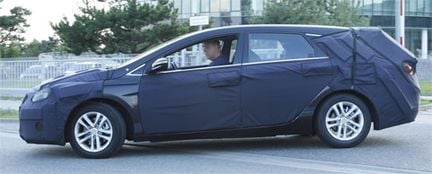 Hyundai i40cw utmanar Passat