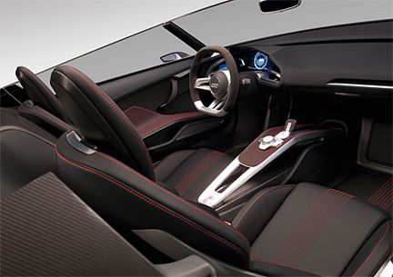 Audi e-tron Spyder kombinerar el och diesel