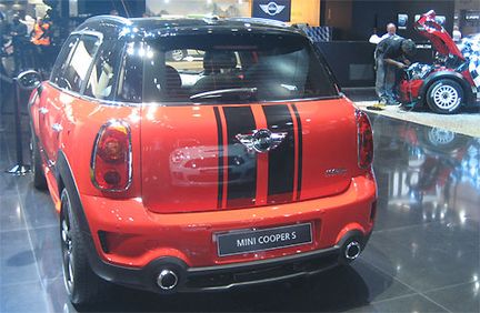 Paris: Vad gömmer sig under täcket?