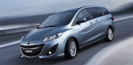 Uppdaterad Mazda 2 visas i Paris