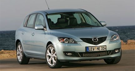 Mazda återkallar för styrservofel
