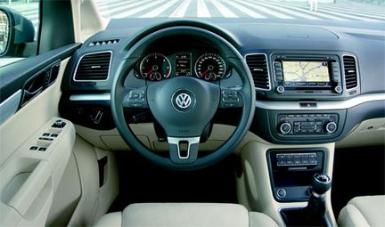 VW Sharan: Billigare än föregångaren