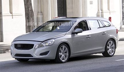 Volvo V60 omaskerad i Sverige