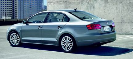 OFFICIELL: Nya Jetta frigör sig från Golf