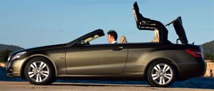 Mercedes E-klass Cabrio med vindkeps
