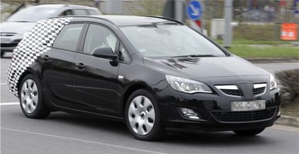 Astra kombi: Helt omaskerad