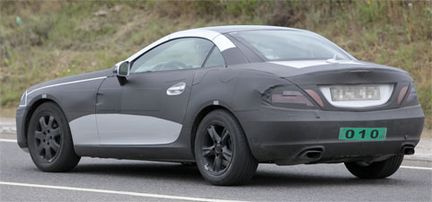 Nya SLK får glastak och diesel