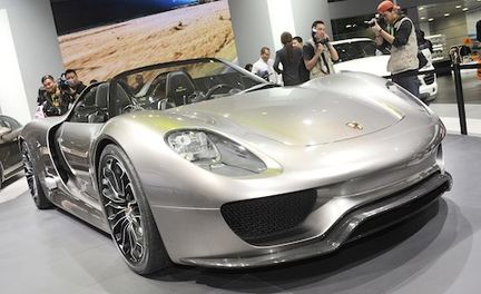 Porsche har 900 order på 918 Spyder