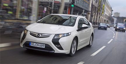 Första Opel Ampera serietillverkad