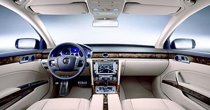 Nya Phaeton är världsbäst på vägmärken