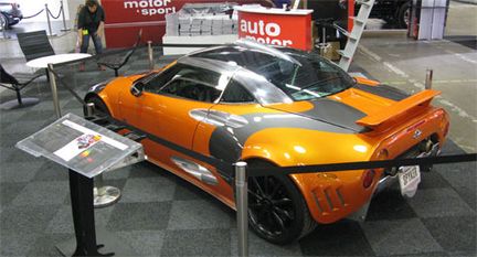 Se Spyker, nya S60, nya 9-5 och få en gratis tidning!