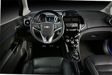 Chevrolet Aveo RS visar vad som kommer