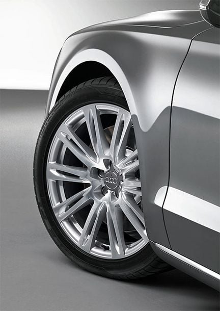 Nya Audi A8 - eller är det en A4?