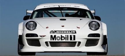 Porsche 911 GT3 R - byggd för race