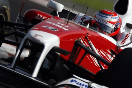 F1: Vettel vann - ung Toyotaförare glänste