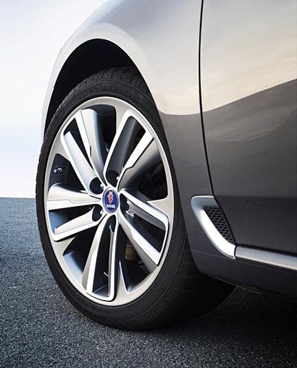 Bild-frosseri: Nya Saab 9-5
