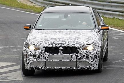 Nya BMW M5 avslöjad på Nürburgring