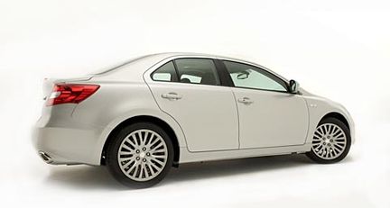 Suzuki Kizashi - snart även som hybrid