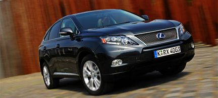 Lexus RX 450h: Rekordlågt CO2-utsläpp
