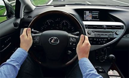 Lexus RX 450h: Rekordlågt CO2-utsläpp