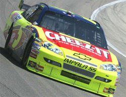 Mark Martin slog till i Phoenix