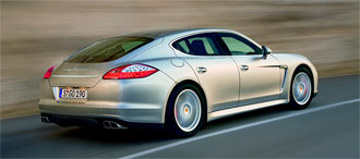 Panamera kostar tre miljoner i Kina