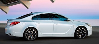 Opel Insignia OPC: Muskler